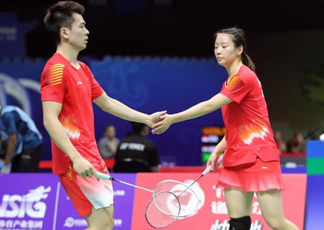 日本队碾压泰国队,黄鸭组合扛起全队 日本队碾压泰国队,黄鸭组合扛起全队