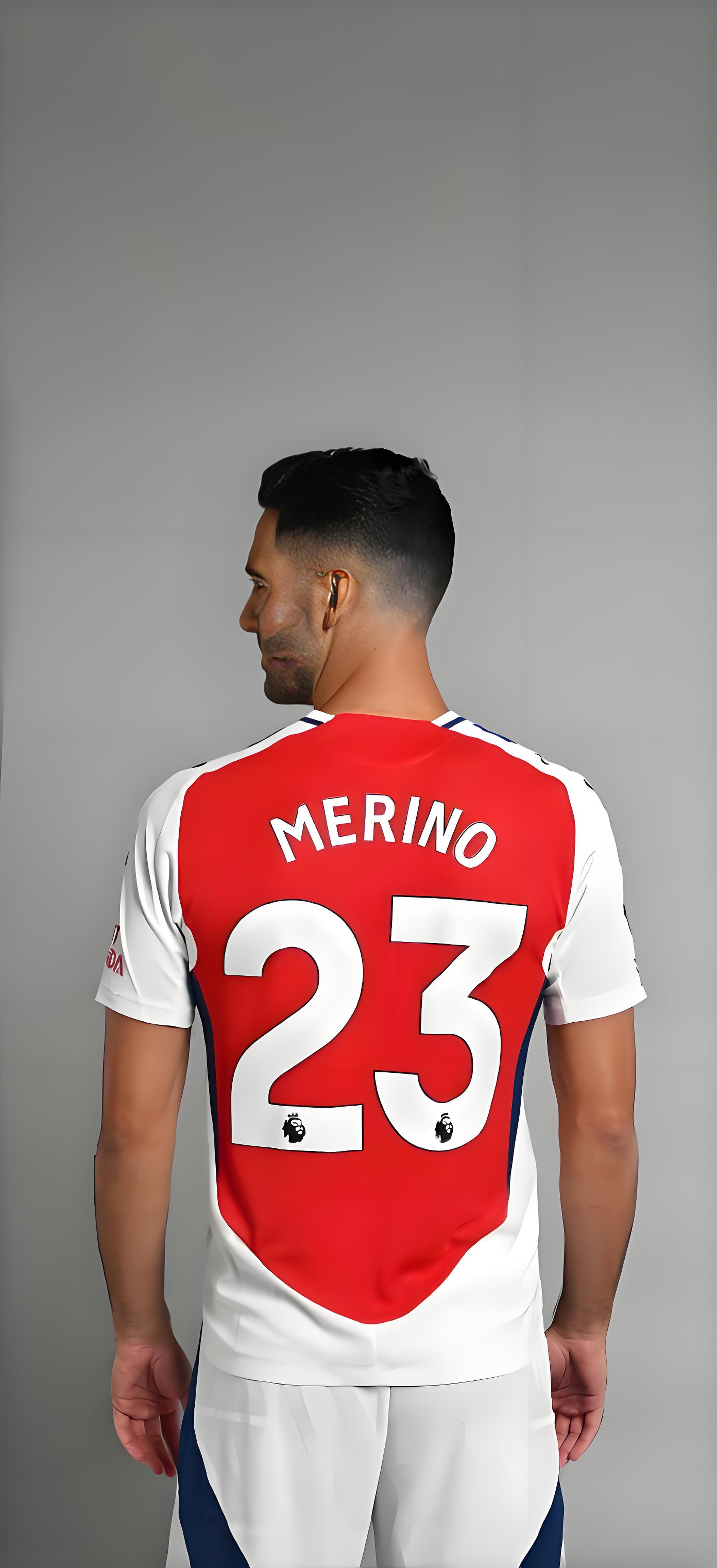 阿根廷翻盘AC米兰，奥亚尔萨瓦尔统治全场