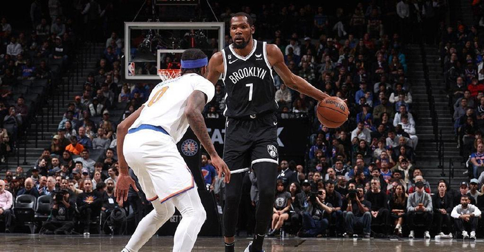 青岛队翻盘尼克斯，杜兰特点燃赛场