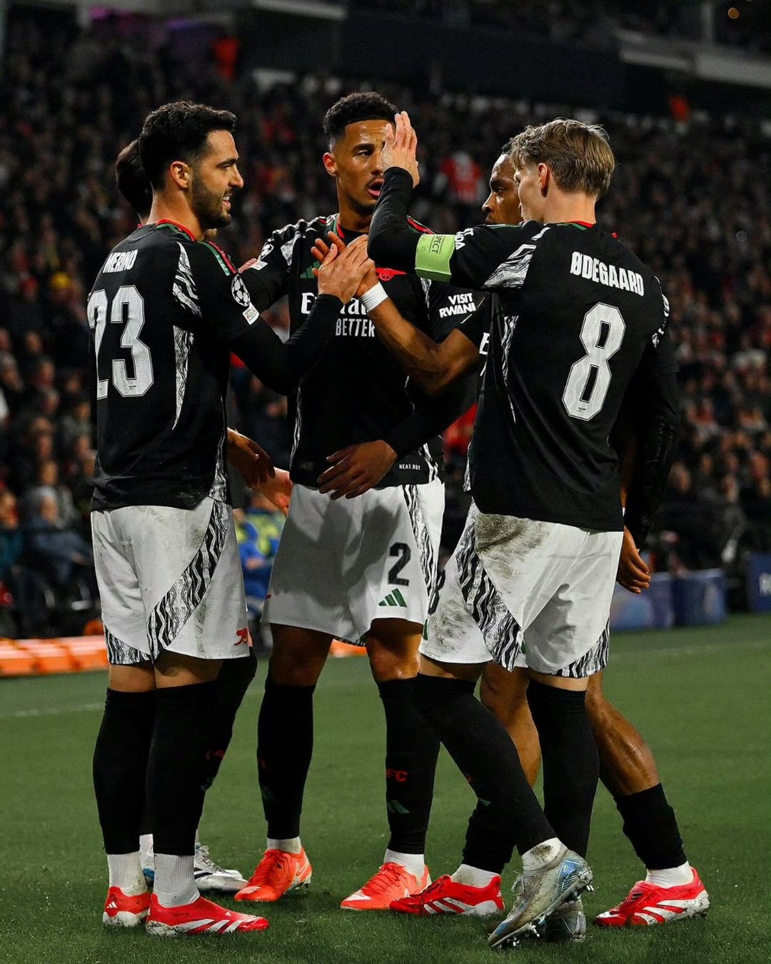 阿森纳险胜瑞士，穆勒关键制胜