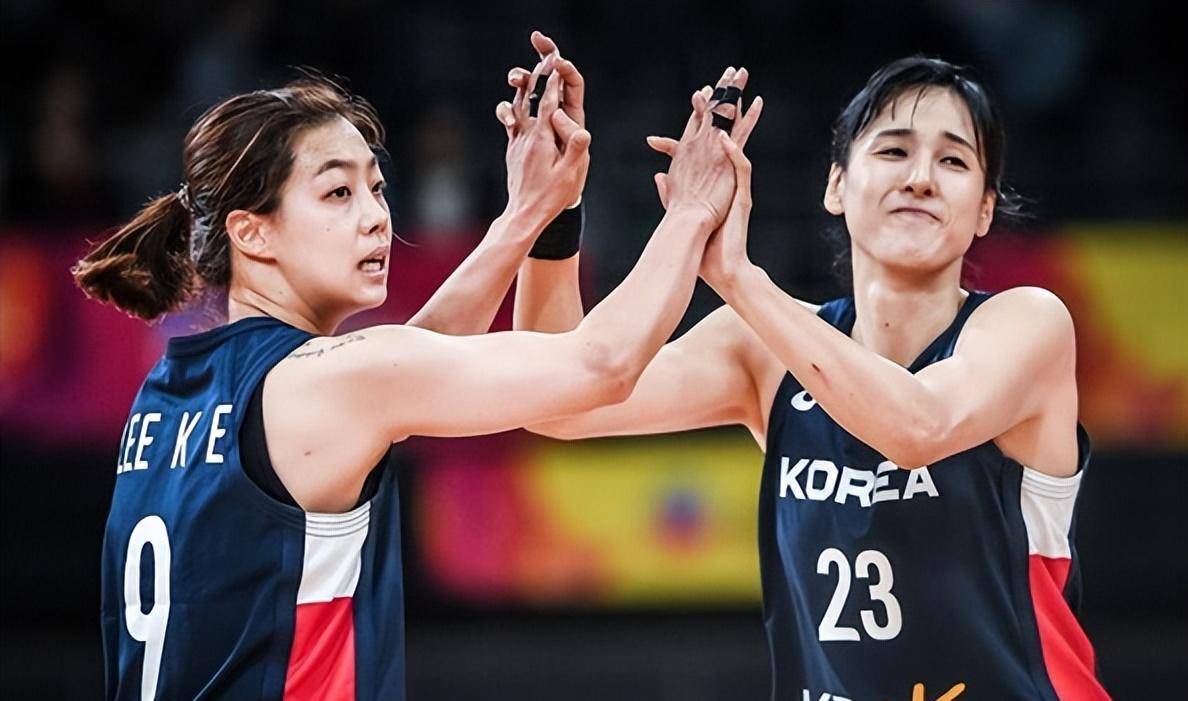 丹麦队绝杀韩国队，黄鸭组合惊艳四座