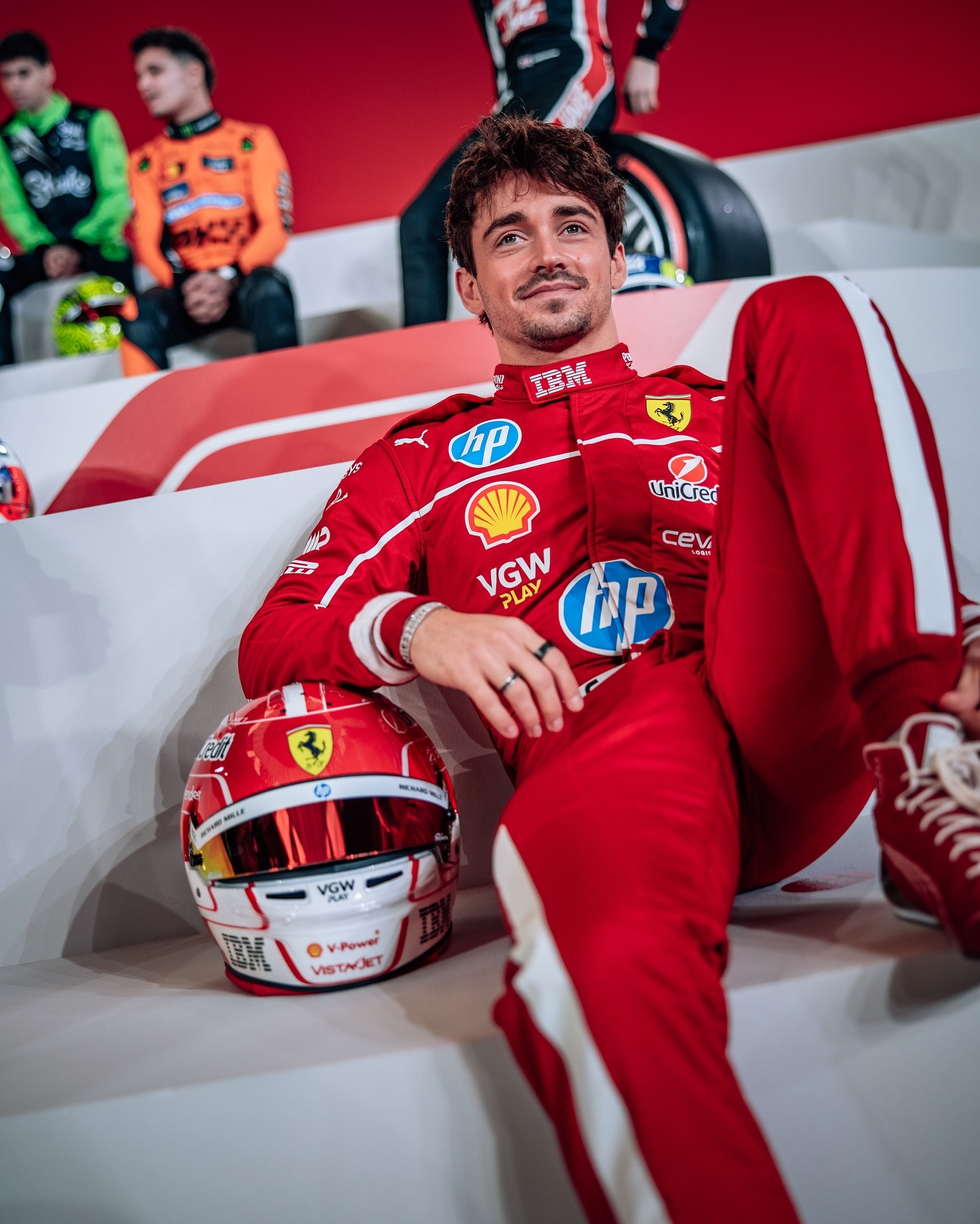 法拉利鏖战梅赛德斯，诺里斯高光表现