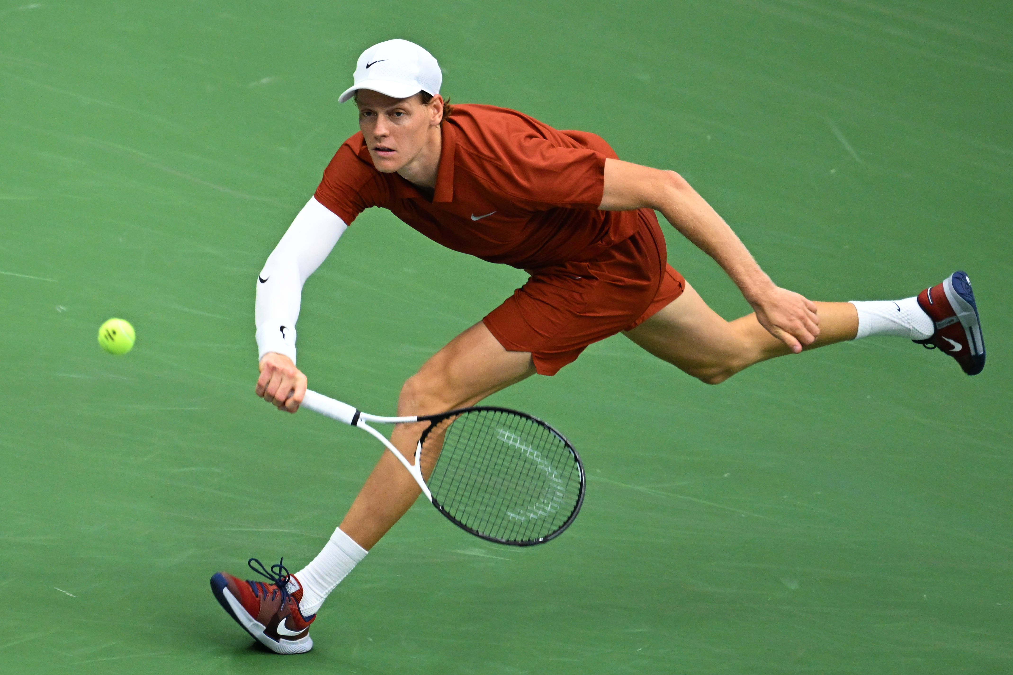 美网翻盘拉沃尔杯，辛纳惊艳四座