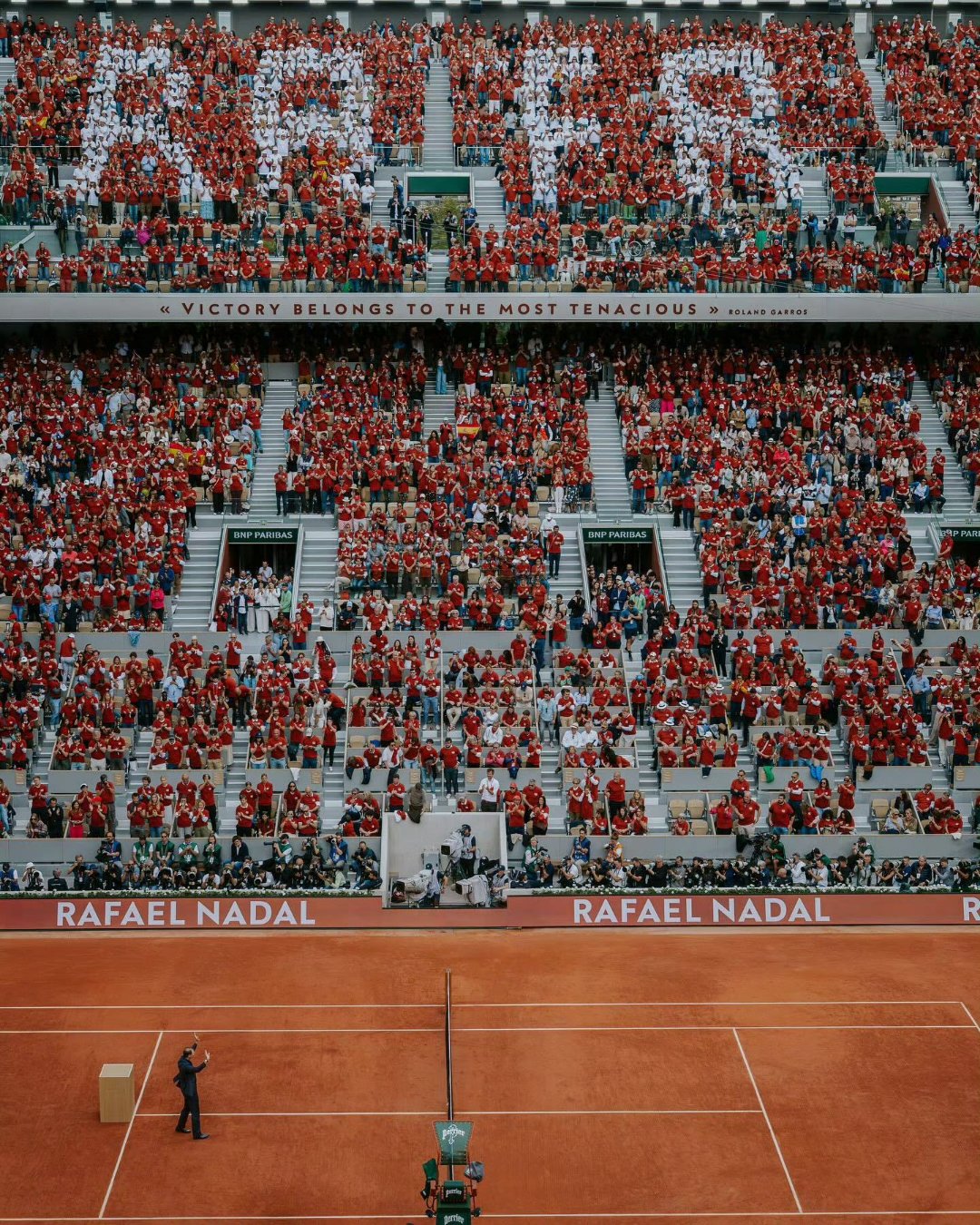 法国网球队鏖战世界网球队，费德勒一己之力扛起全队