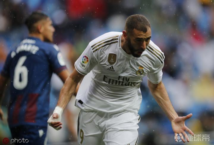 里昂力克日本，本泽马状态火热