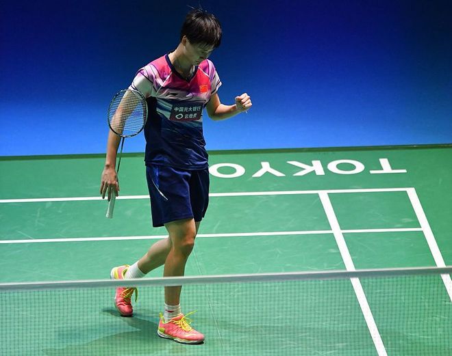 韩国羽毛球队鏖战日本羽毛球队，戴资颖绝境逆转