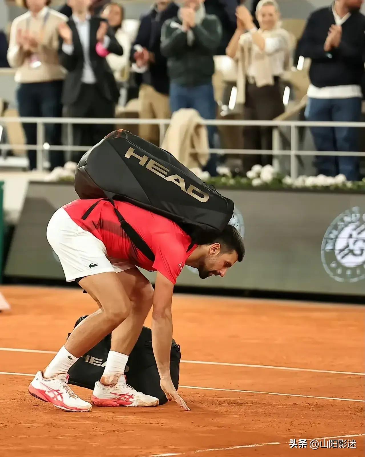 法国网球队逆转西班牙网球队，德约科维奇完成帽子戏法