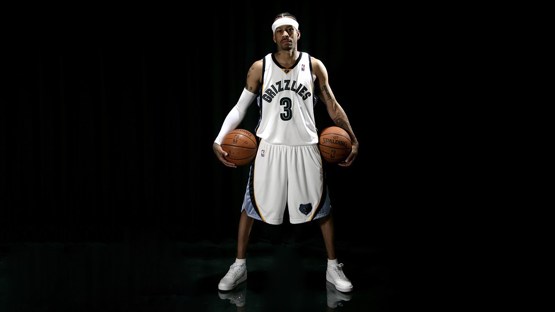 浓眉擎天柱，开拓者难越灰熊山—戴维斯用统治级表现重定义比赛